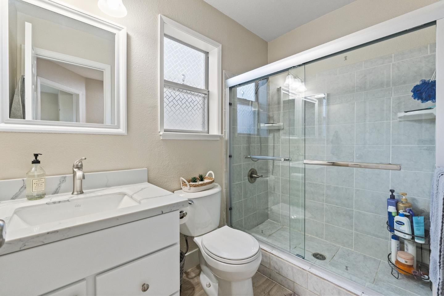 Gilroy, California, 95020, United States, 4 Bedrooms Bedrooms, ,3 BathroomsBathrooms,Residential,For Sale,1986301