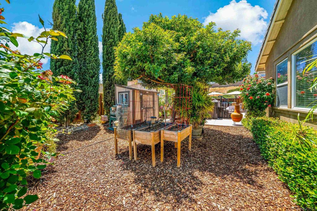 Menifee, California, 92585, United States, 4 Bedrooms Bedrooms, ,3 BathroomsBathrooms,Residential,For Sale,2048443