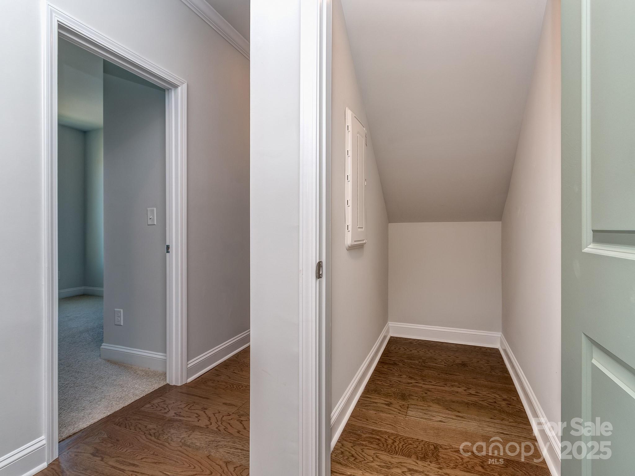 Charlotte, North Carolina, 28277, United States, 4 Bedrooms Bedrooms, ,4 BathroomsBathrooms,Residential,For Sale,1989428