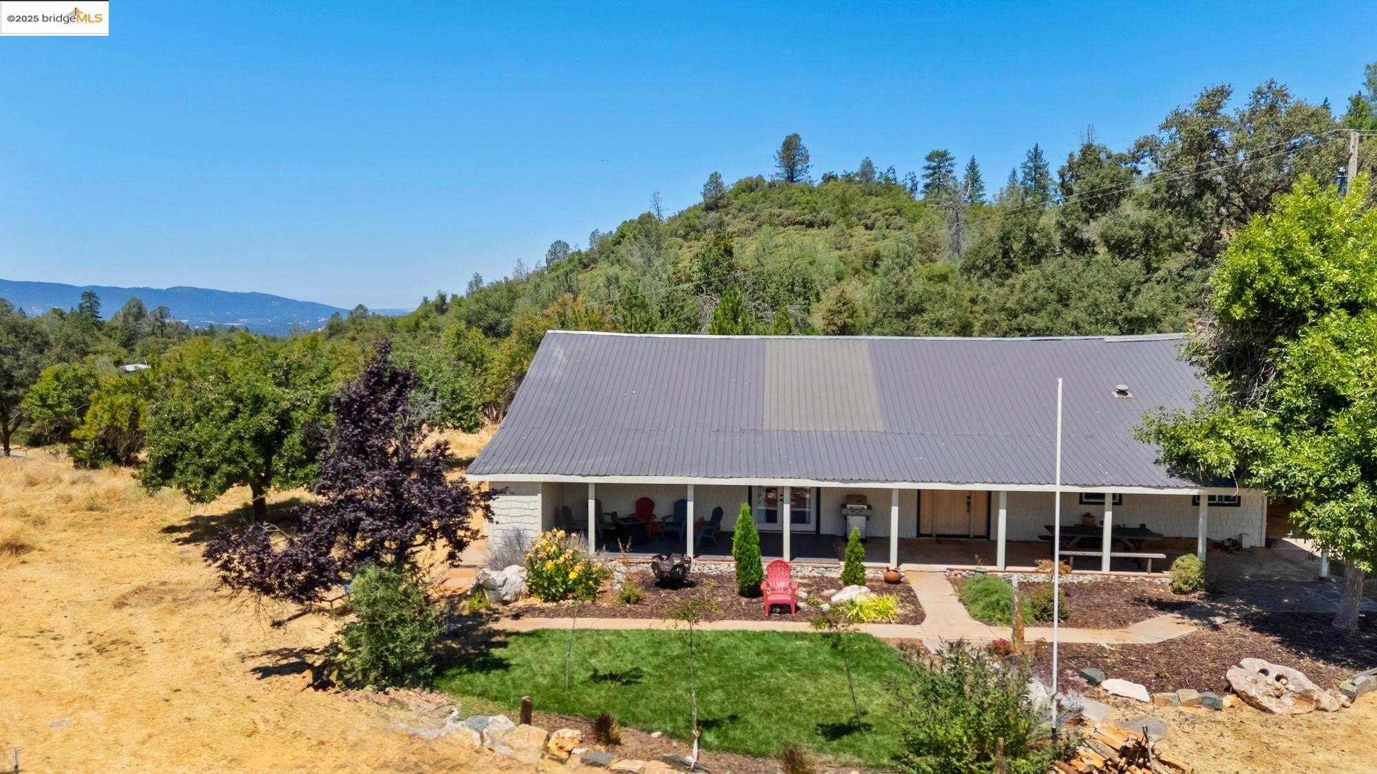 Murphys, California, 95247, United States, 5 Bedrooms Bedrooms, ,3 BathroomsBathrooms,Residential,For Sale,1905942