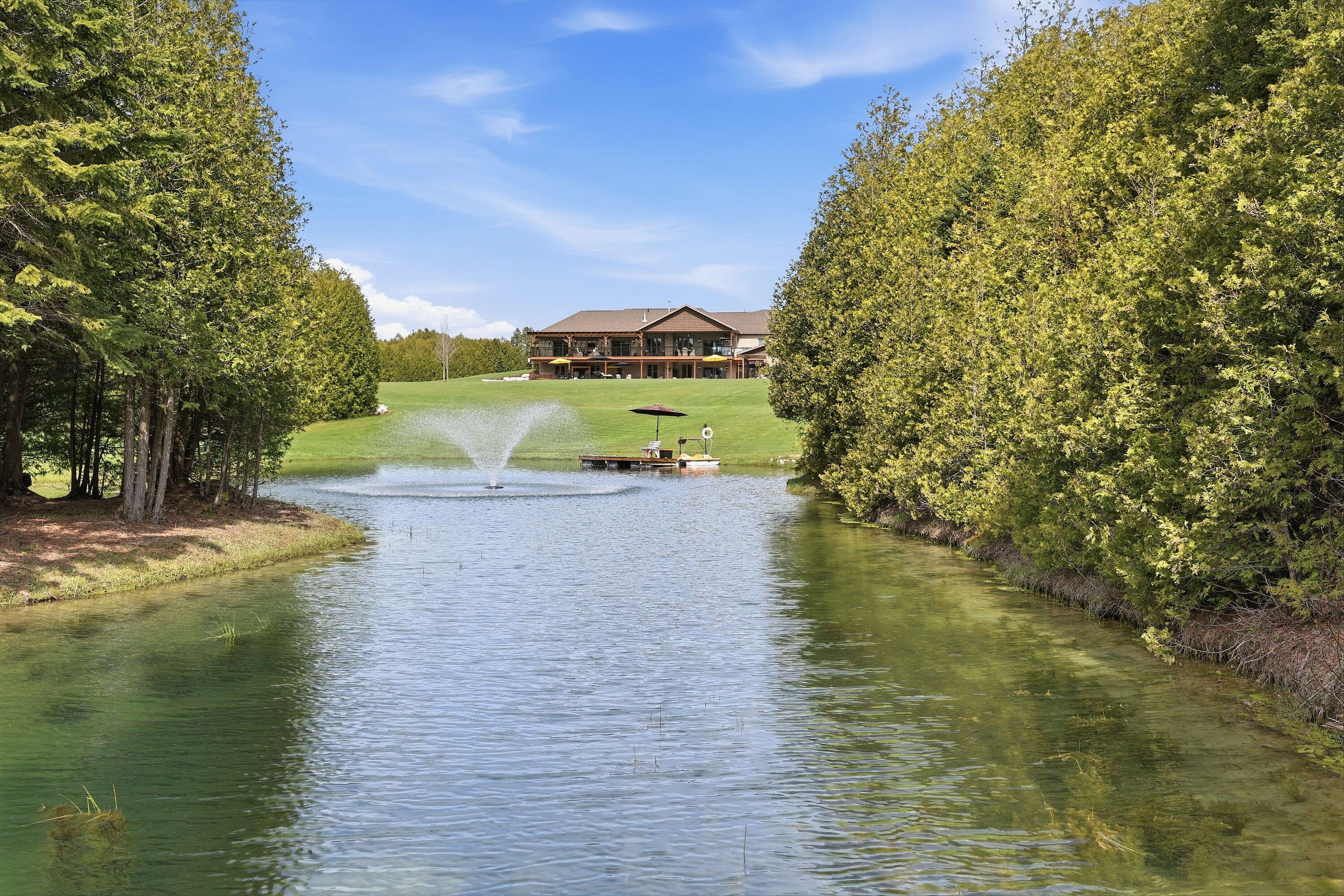  43 Acre Estate Near Markdale - 物件實景