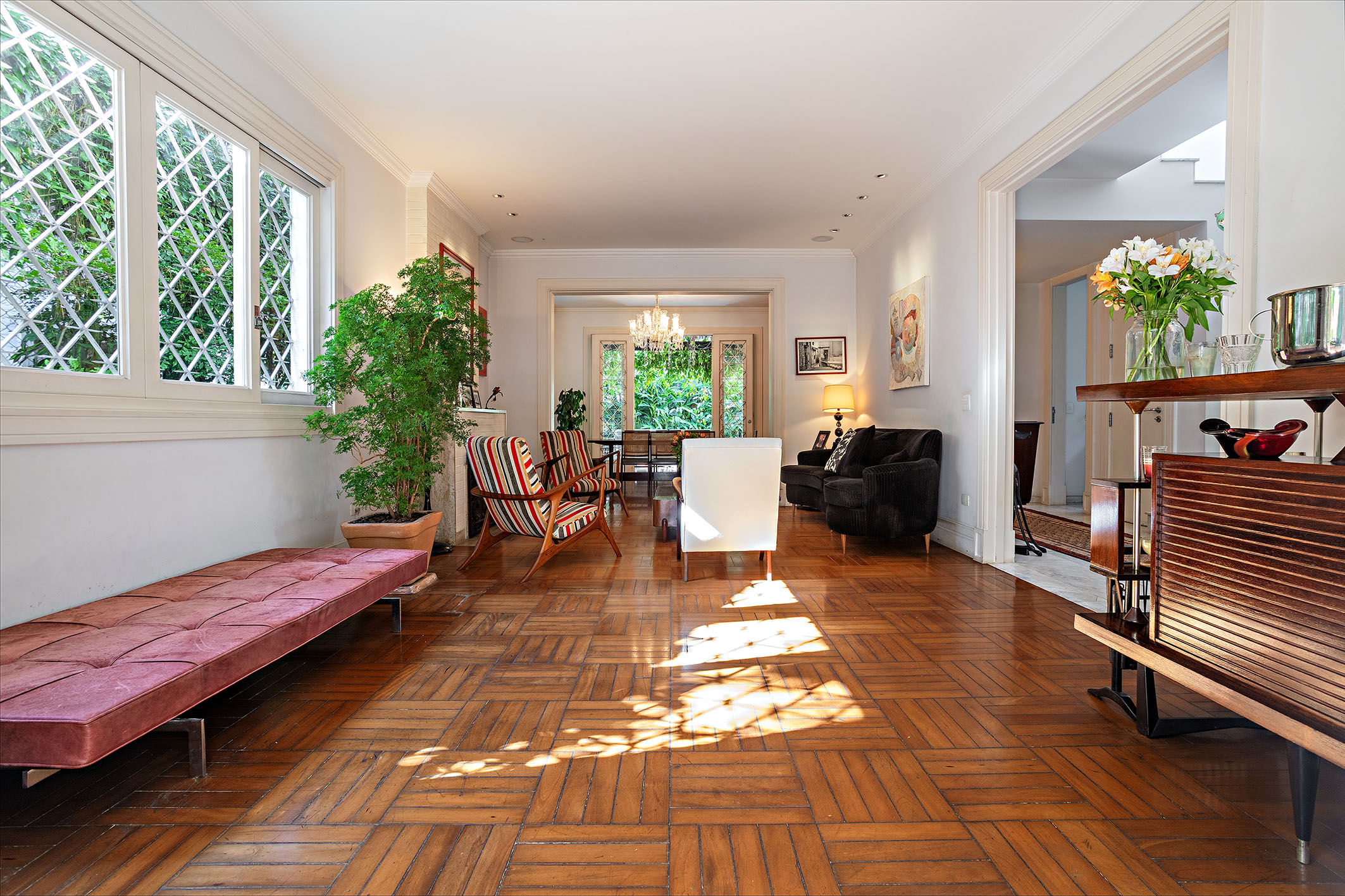  Residence surrounded by garden on a large lot in Jardim Paulista - 物件實景