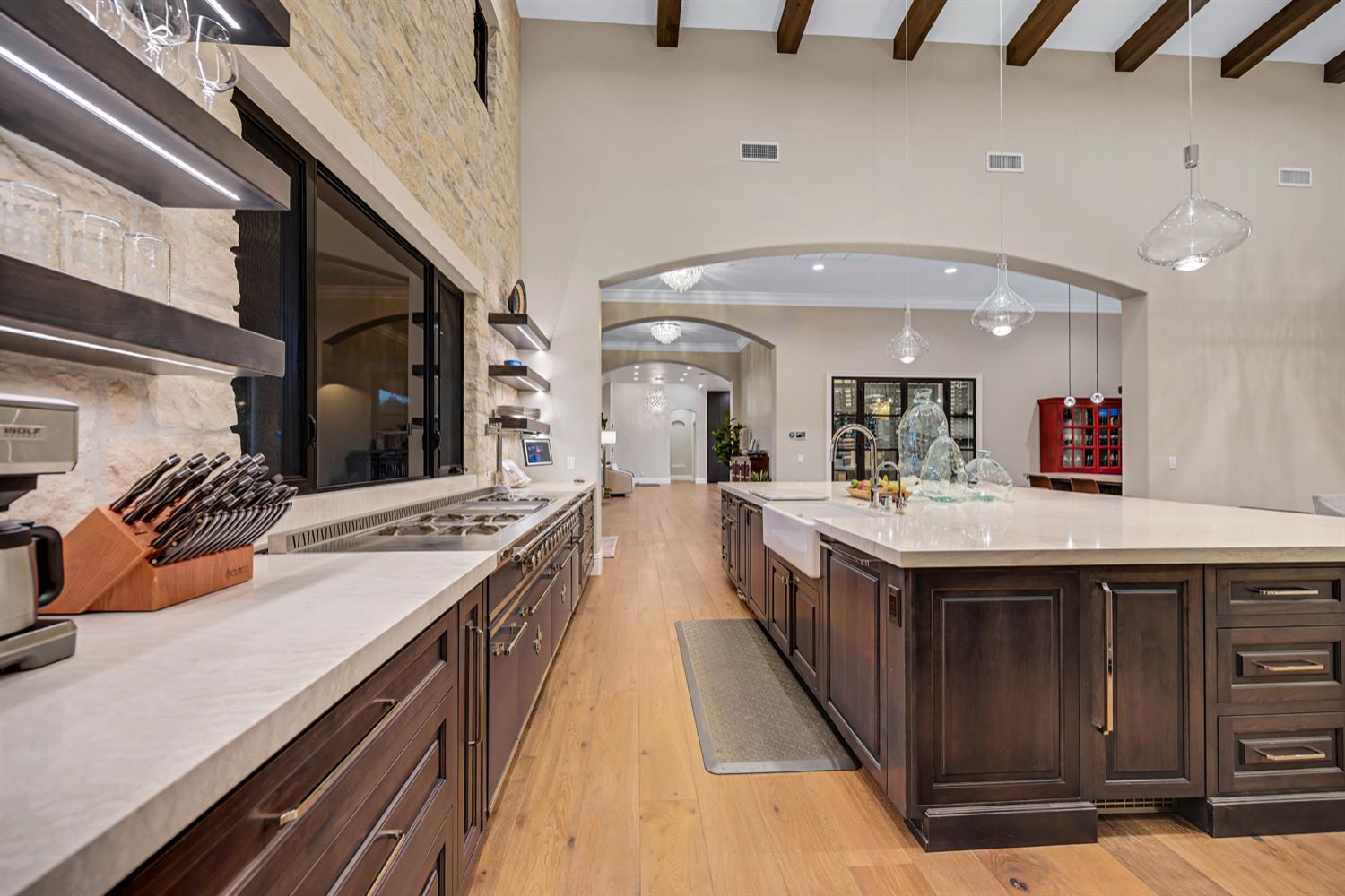 Loomis, California, 95650, United States, 6 Bedrooms Bedrooms, ,6 BathroomsBathrooms,Residential,For Sale,1908935