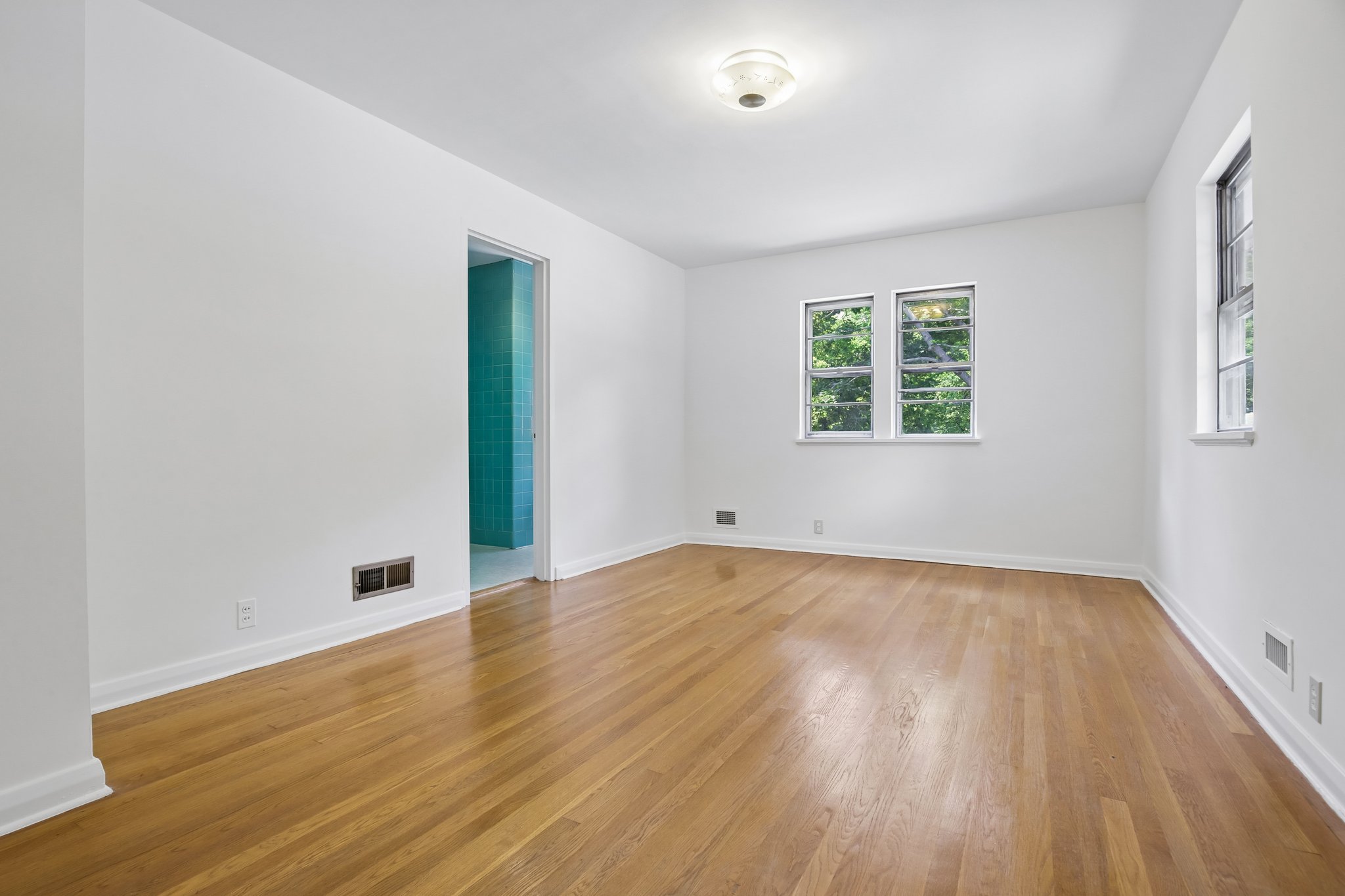  19 & 21 Lakeland Drive, Hopatcong, NJ 07843 - 物件實景