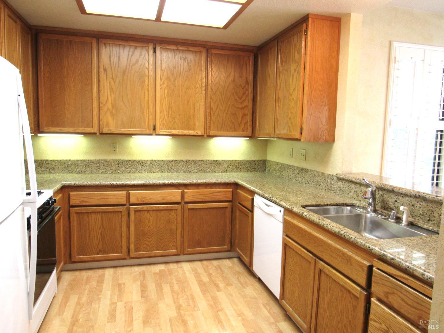 Sonoma, California, 95476, United States, 2 Bedrooms Bedrooms, ,2 BathroomsBathrooms,Residential,For Sale,1979708