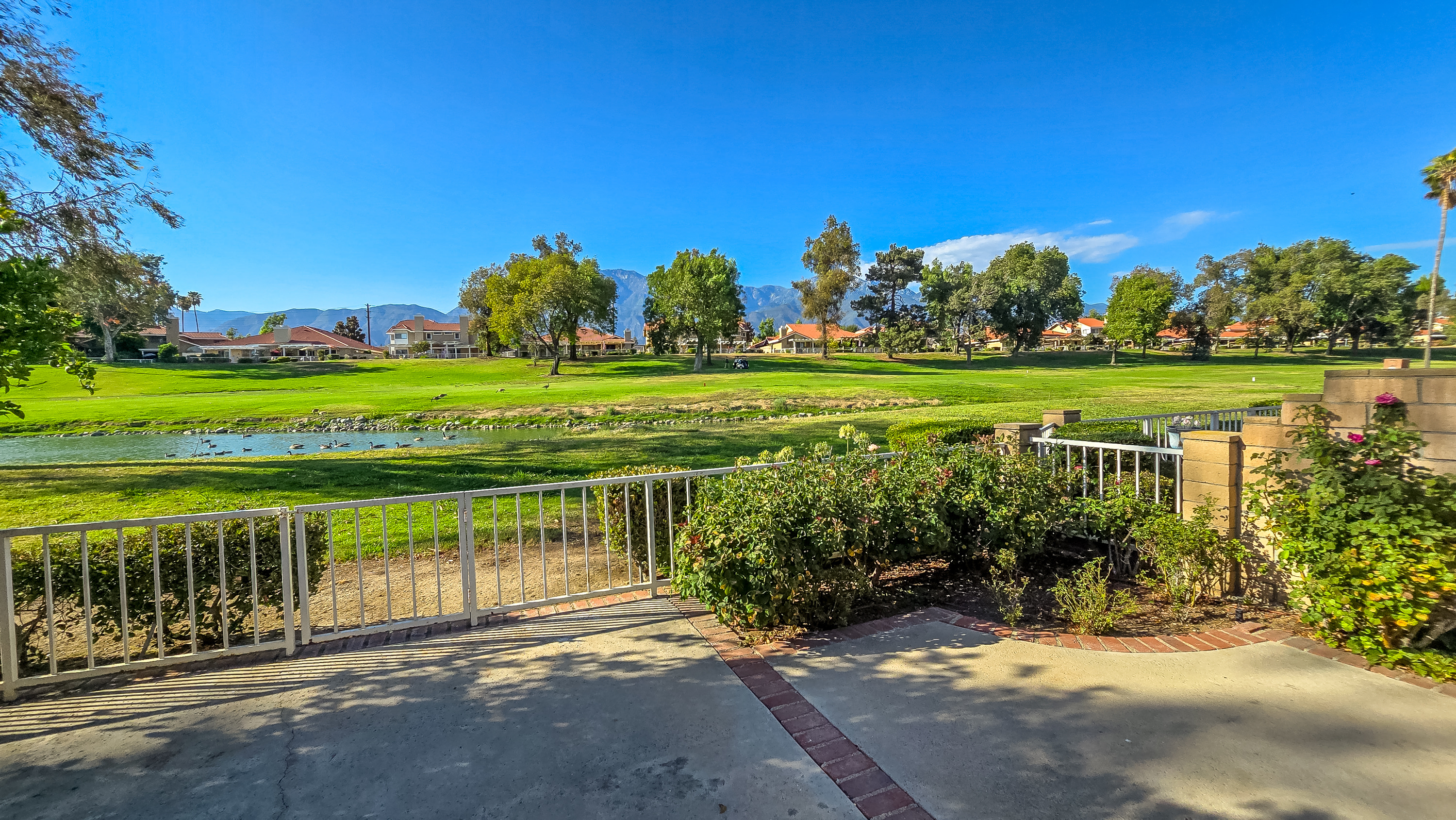  1209 Upland Hills Drive South, Upland, CA 91786 - 物件實景