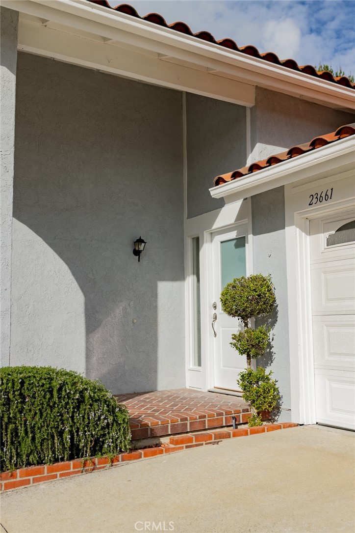 Mission Viejo, California, 92692, United States, 3 Bedrooms Bedrooms, ,2 BathroomsBathrooms,Residential,For Sale,1997044