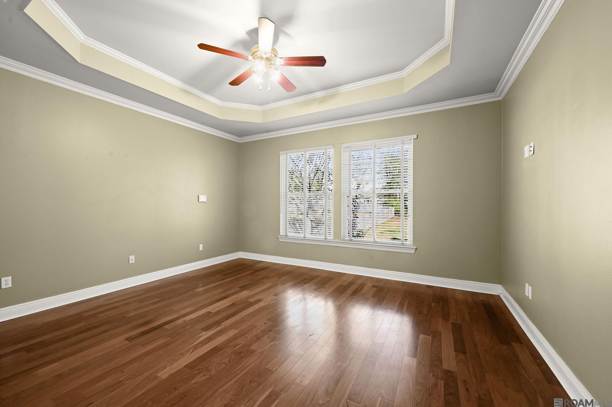 Prairieville, Louisiana, 70769, United States, 5 Bedrooms Bedrooms, ,5 BathroomsBathrooms,Residential,For Sale,2012380