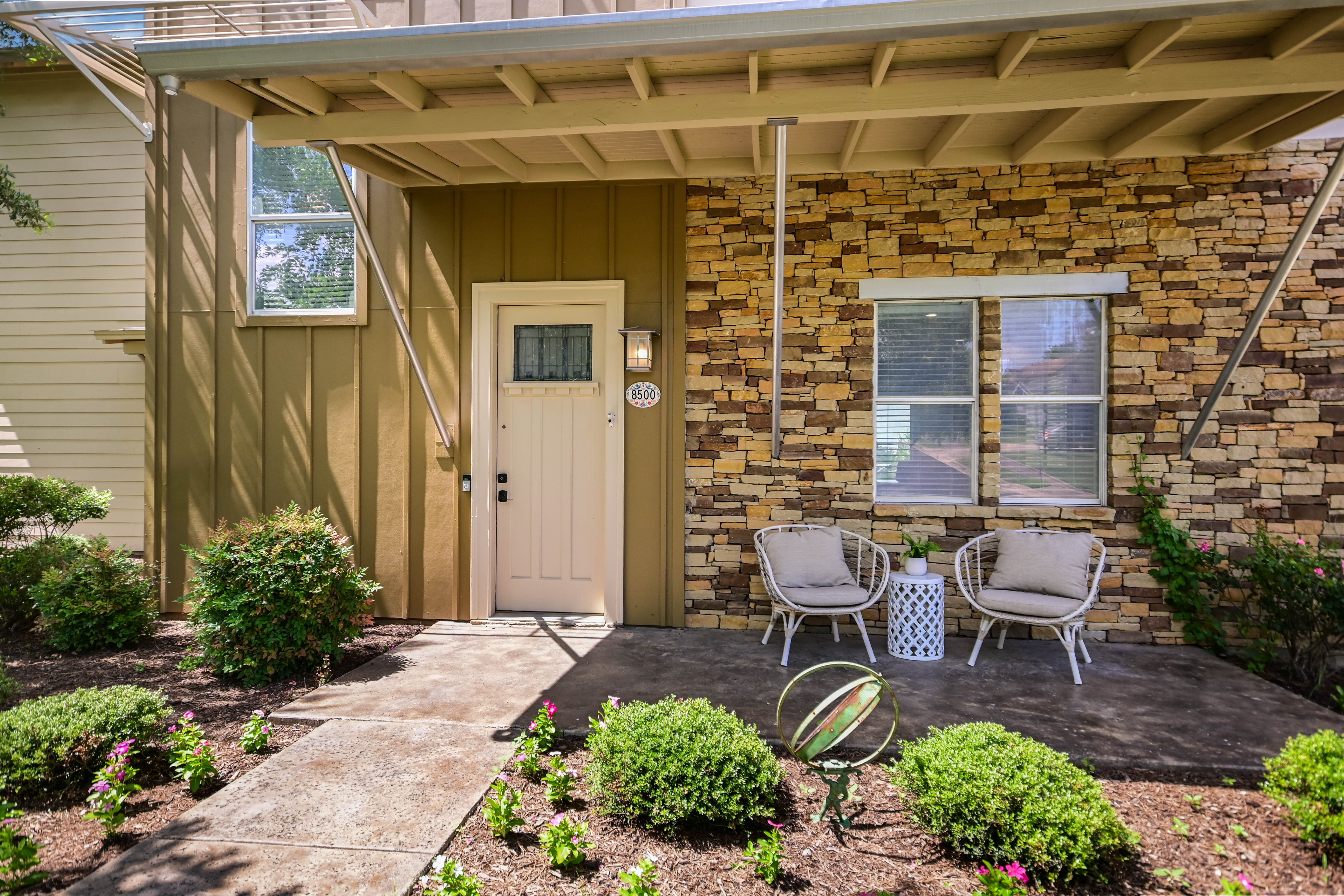  8500 Red Willow Drive Unit A , Austin, TX 78736 - 物件實景