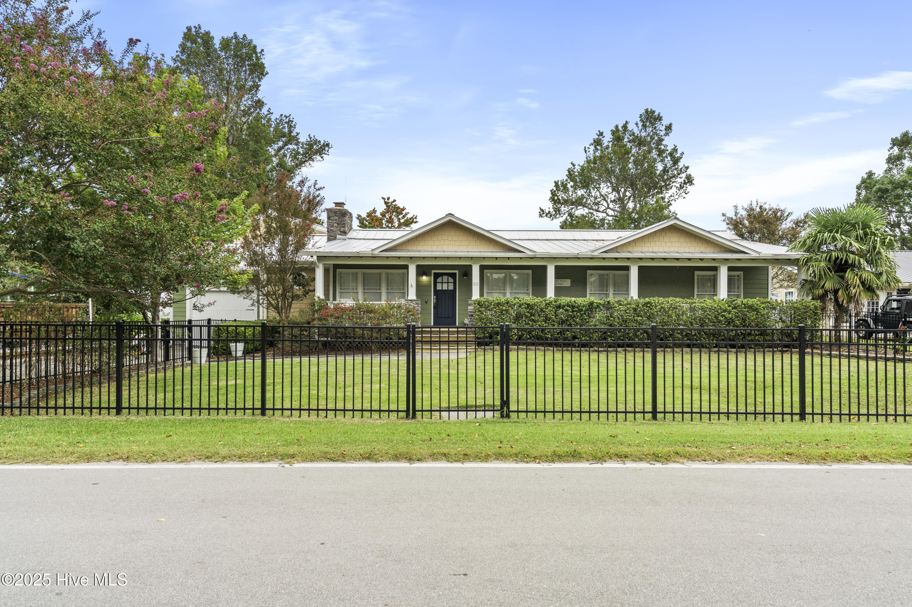 Sneads Ferry, North Carolina, 28460, United States, 4 Bedrooms Bedrooms, ,3 BathroomsBathrooms,Residential,For Sale,1947068