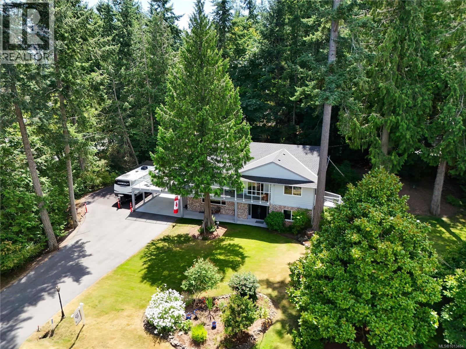 NORTH SAANICH, British Columbia, V8L 5J4, CA, 5 Bedrooms Bedrooms, ,3 BathroomsBathrooms,Residential,For Sale,1949643