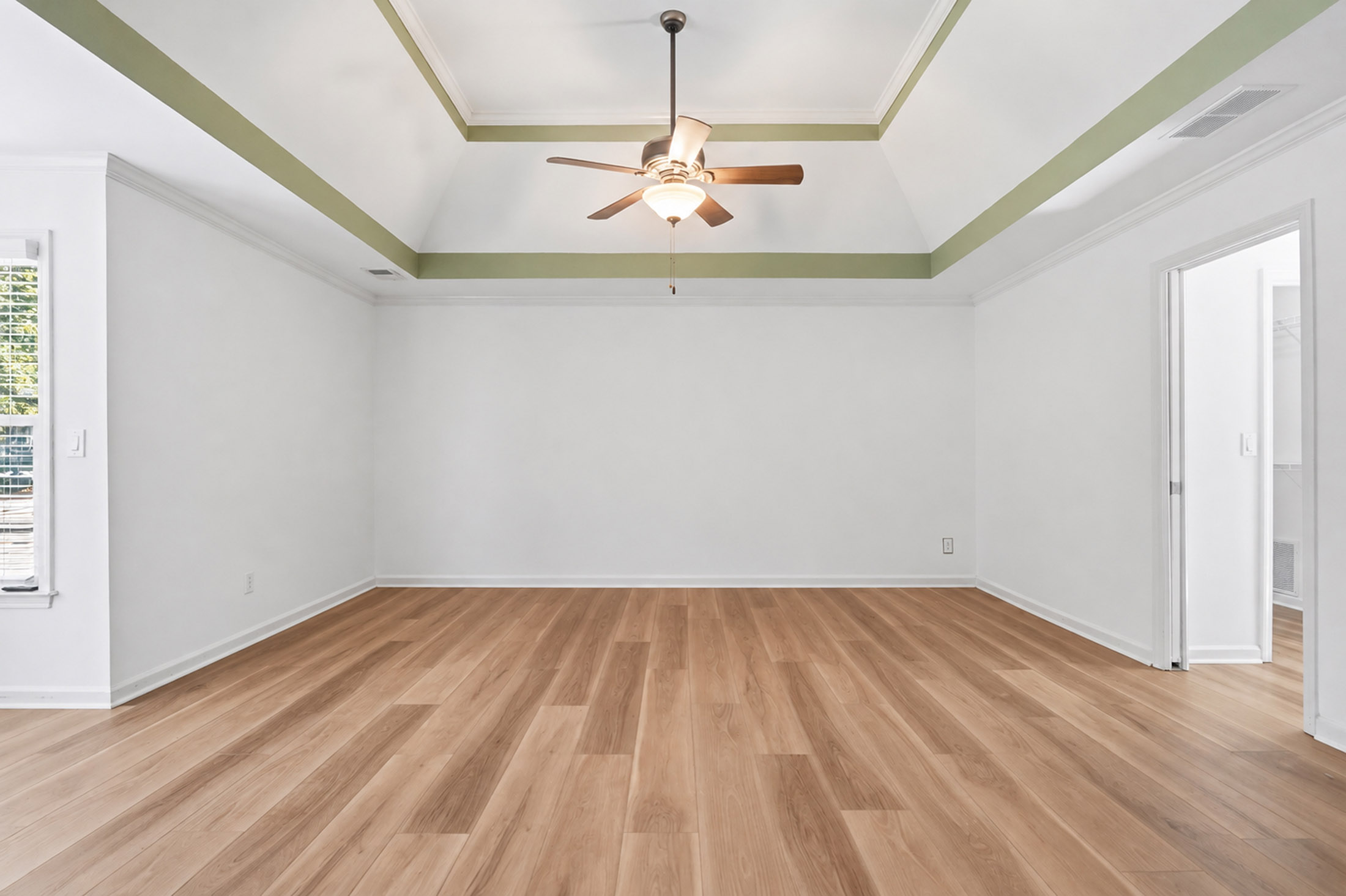  Beautifully Appointed Home in Sought-After Woodmont - 物件實景