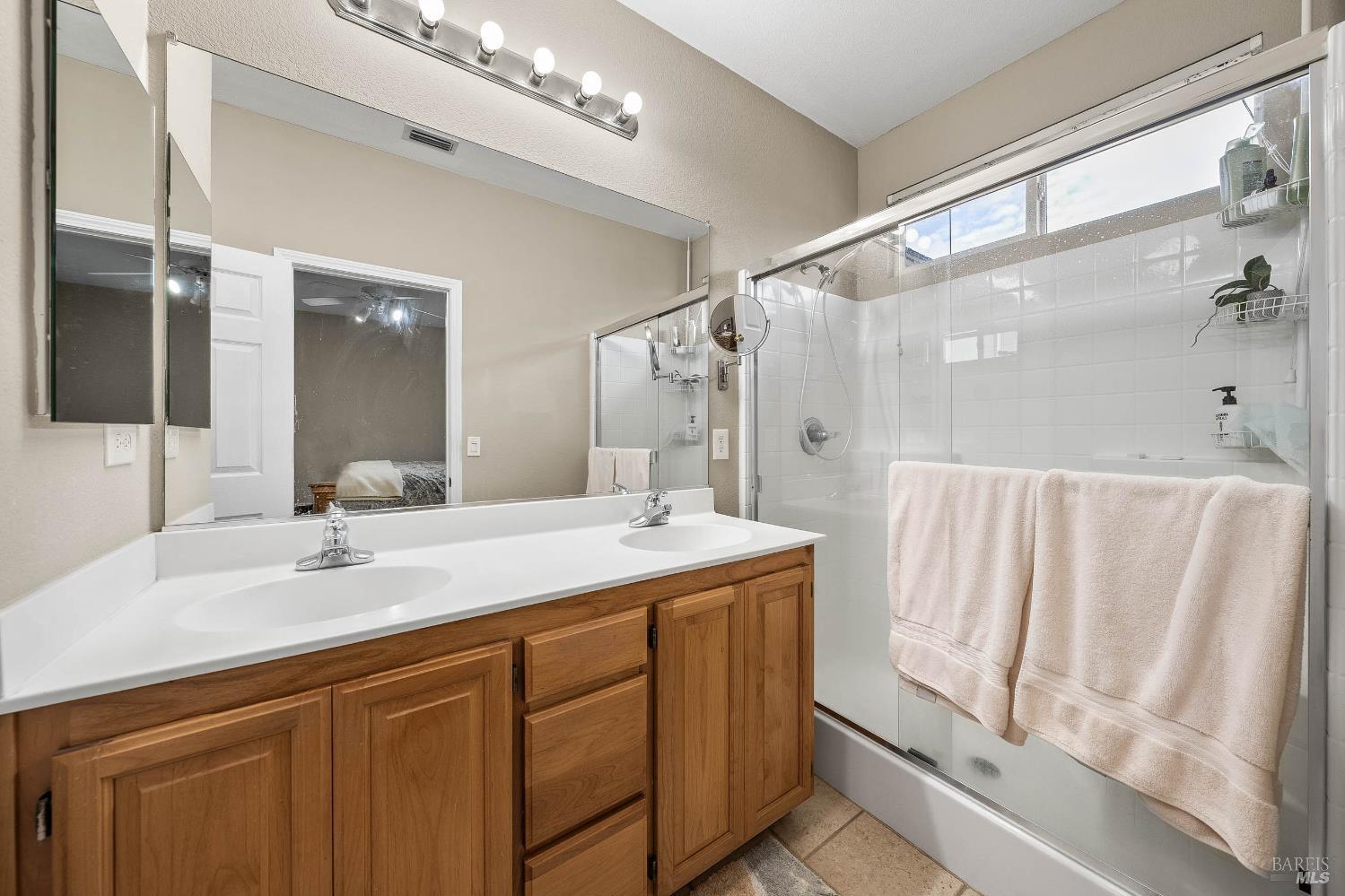 Santa Rosa, California, 95404, United States, 3 Bedrooms Bedrooms, ,2 BathroomsBathrooms,Residential,For Sale,1982129