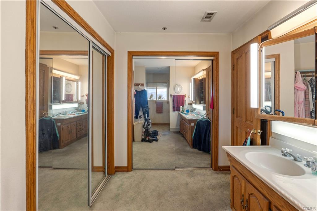 Bloomington, California, 92316, United States, 4 Bedrooms Bedrooms, ,3 BathroomsBathrooms,Residential,For Sale,2011679