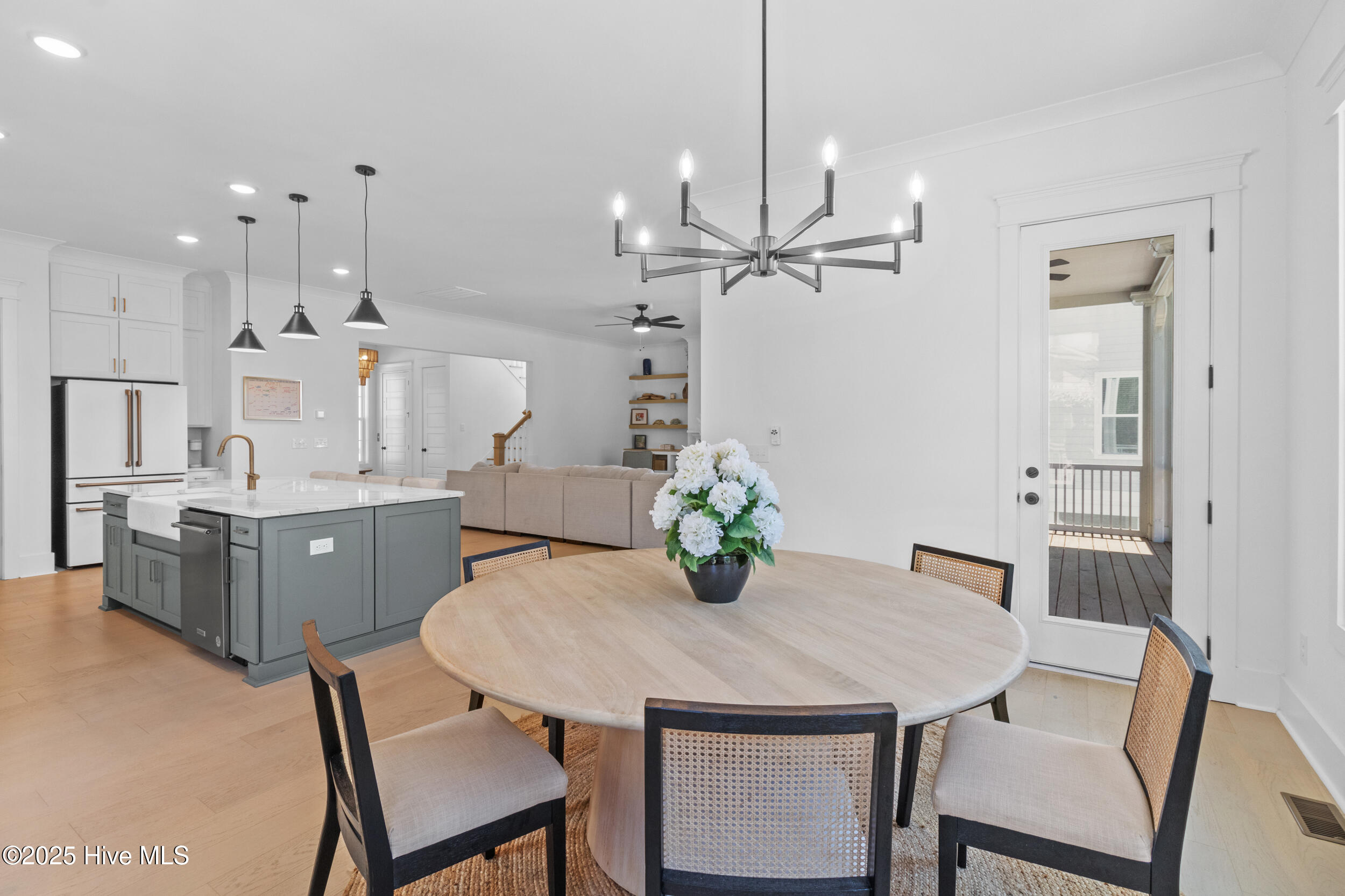 Wilmington, North Carolina, 28411, United States, 4 Bedrooms Bedrooms, ,4 BathroomsBathrooms,Residential,For Sale,1794780