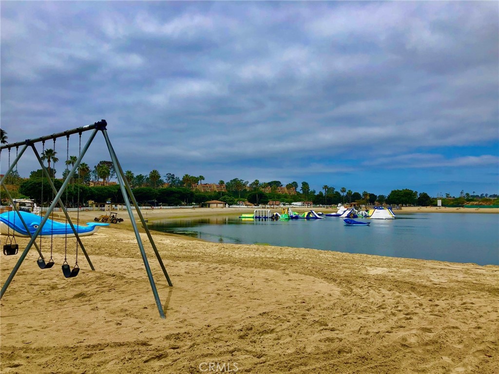 Newport Beach, California, 92660, United States, 2 Bedrooms Bedrooms, ,2 BathroomsBathrooms,Residential,For Sale,1970456