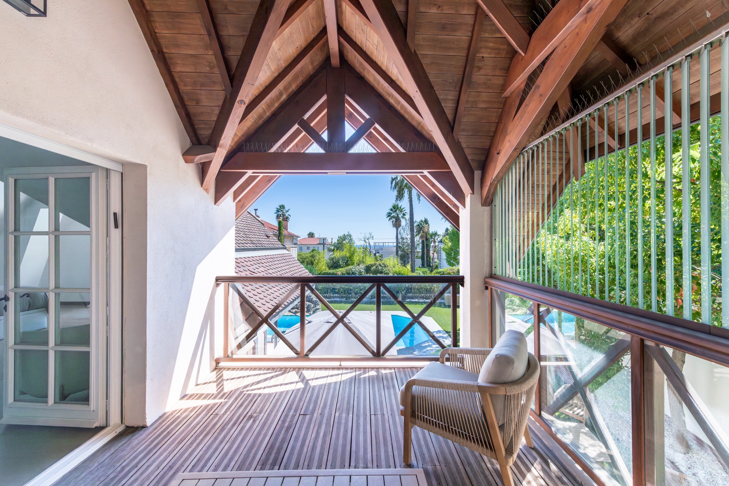  Cannes La Californie, six bedroom neo Norman residence with swimming pool - 物件實景