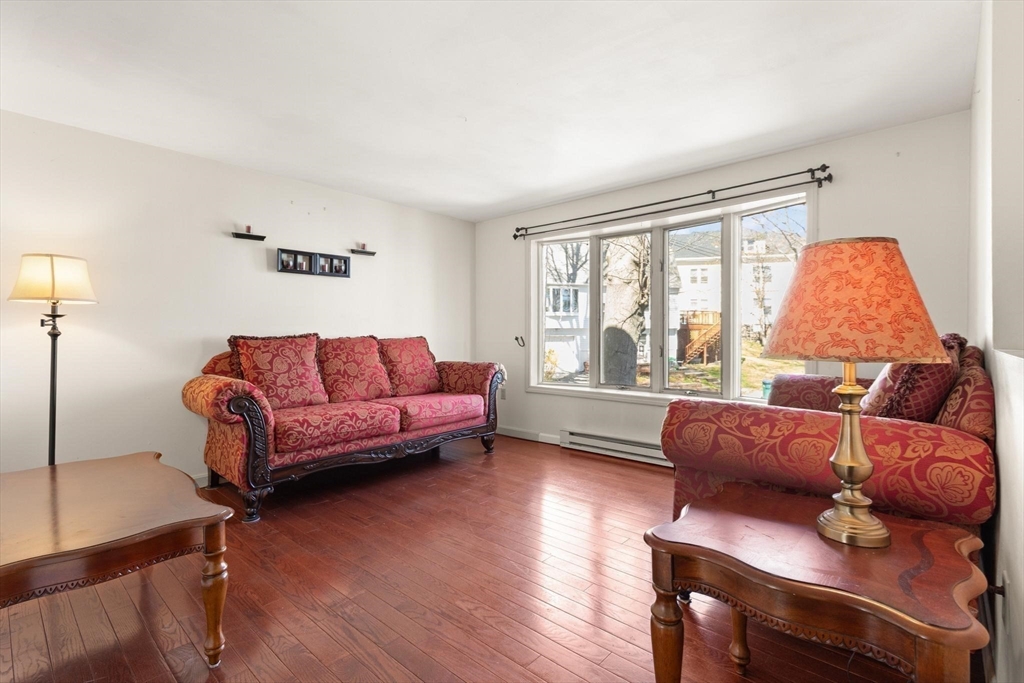 Lynn, Massachusetts, 01902, United States, 4 Bedrooms Bedrooms, ,2 BathroomsBathrooms,Residential,For Sale,2049430