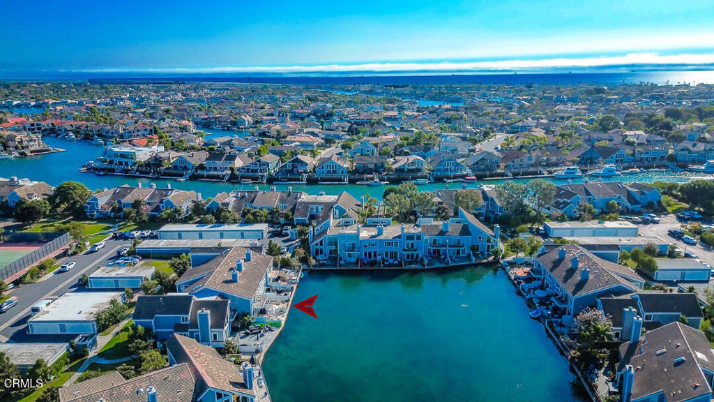 Huntington Beach, California, 92649, United States, 3 Bedrooms Bedrooms, ,3 BathroomsBathrooms,Residential,For Sale,1990906