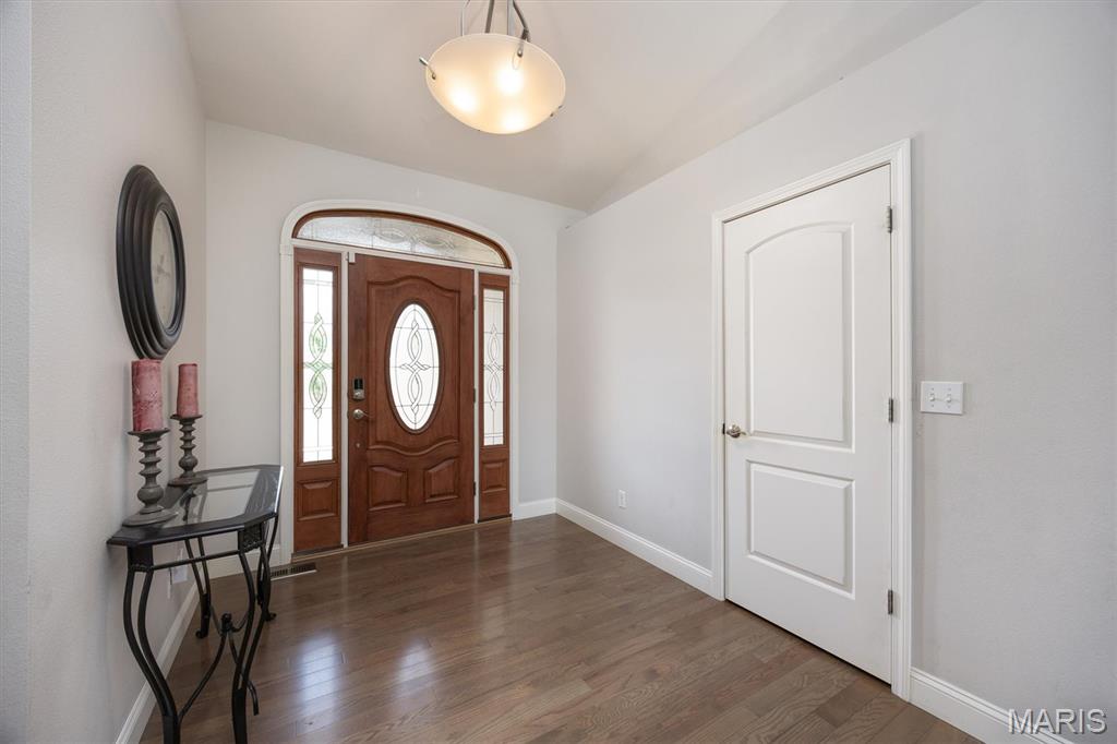 O'fallon, Illinois, 62269, United States, 4 Bedrooms Bedrooms, ,4 BathroomsBathrooms,Residential,For Sale,1988009