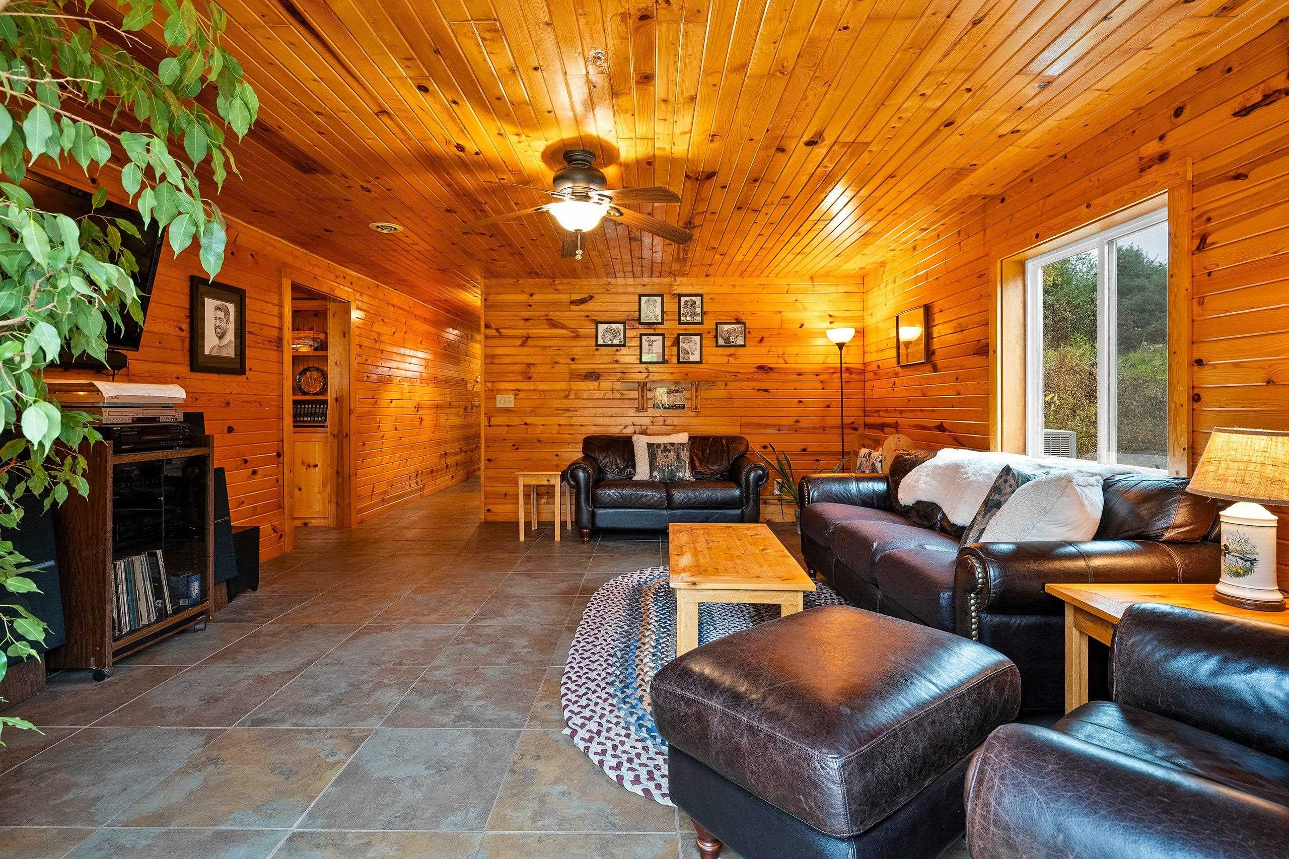 SOBIESKI, Wisconsin, 54171, United States, 5 Bedrooms Bedrooms, ,3 BathroomsBathrooms,Residential,For Sale,1965395