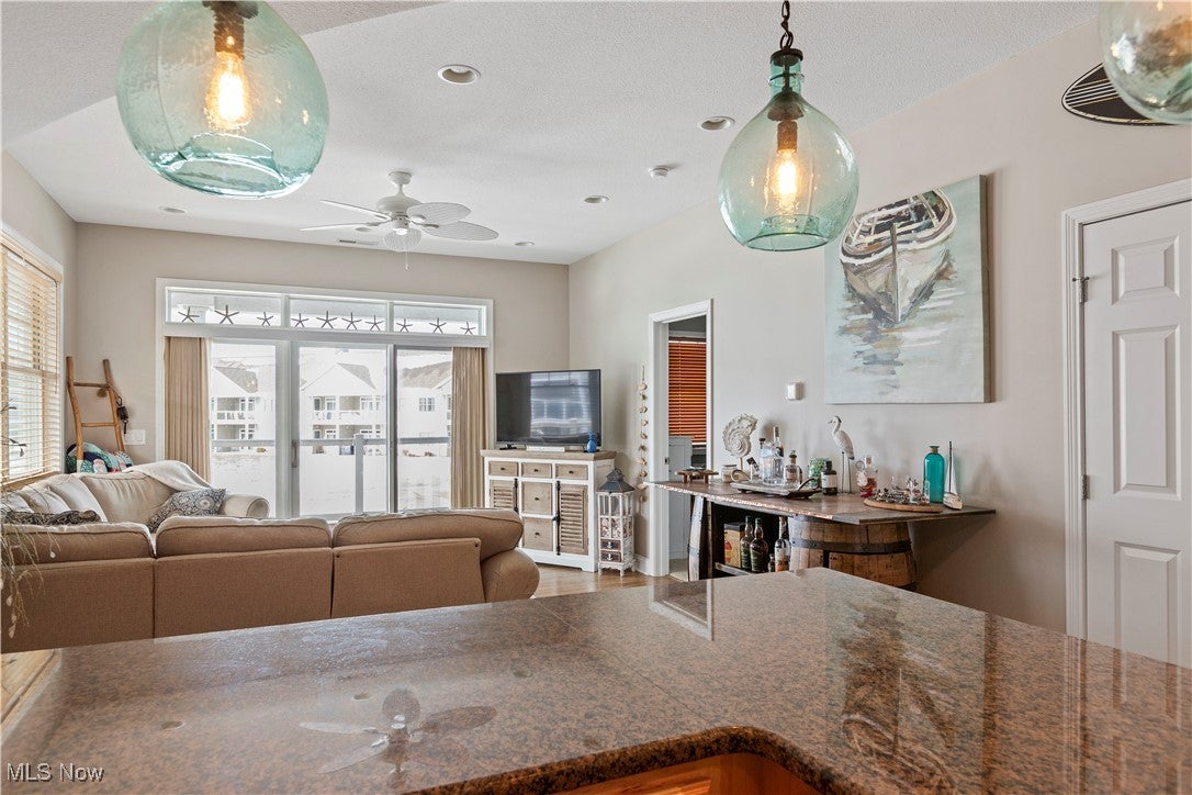 Port Clinton, Ohio, 43452, United States, 2 Bedrooms Bedrooms, ,2 BathroomsBathrooms,Residential,For Sale,2011320