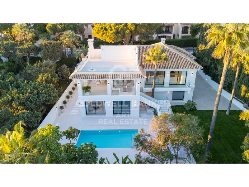 Marbella, Andalusia, ES, 4 Bedrooms Bedrooms, ,4 BathroomsBathrooms,Residential,For Sale,1793711