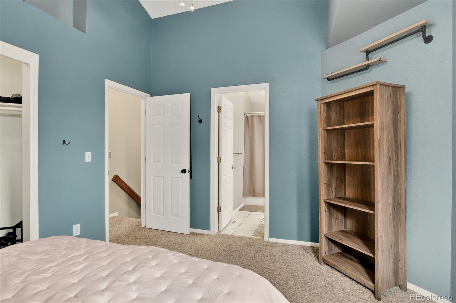 Littleton, Colorado, 80123, United States, 3 Bedrooms Bedrooms, ,3 BathroomsBathrooms,Residential,For Sale,1918351