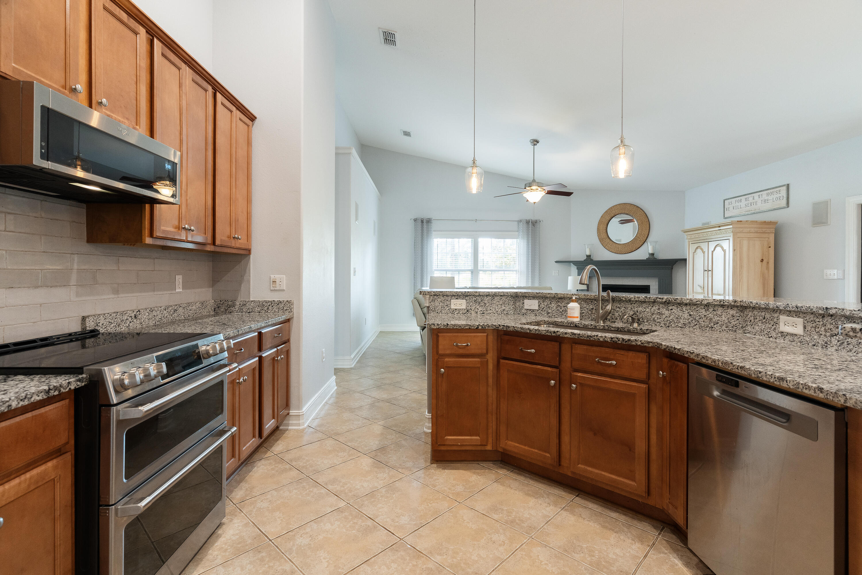 Freeport, Florida, 32439, United States, 4 Bedrooms Bedrooms, ,3 BathroomsBathrooms,Residential,For Sale,1948335