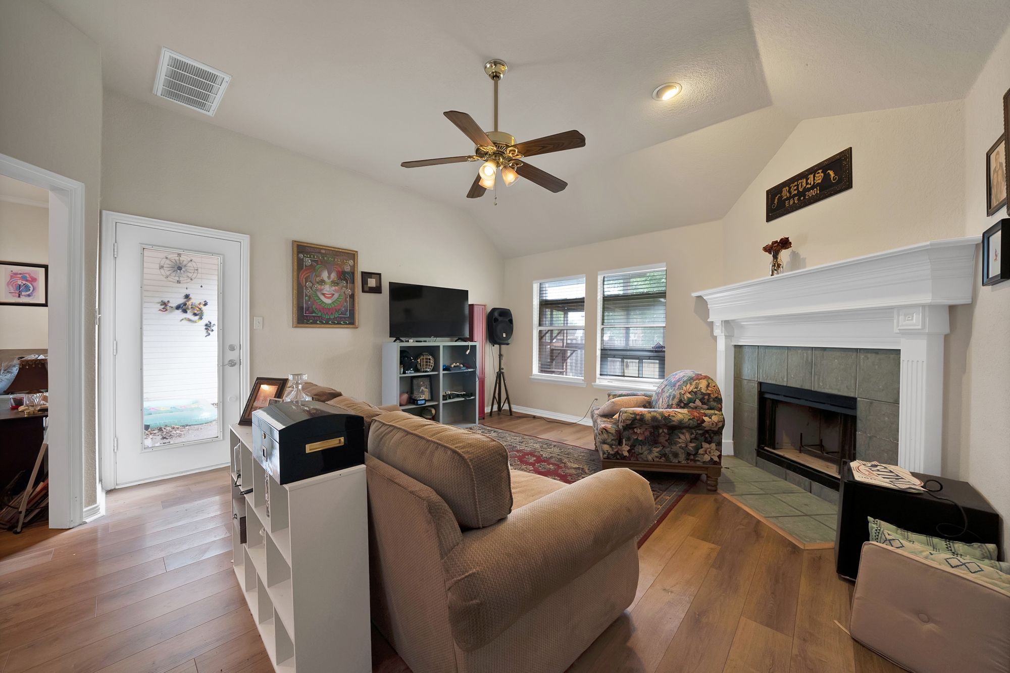  503 Hilltop Place, Joshua, TX, 76058 - 物件實景