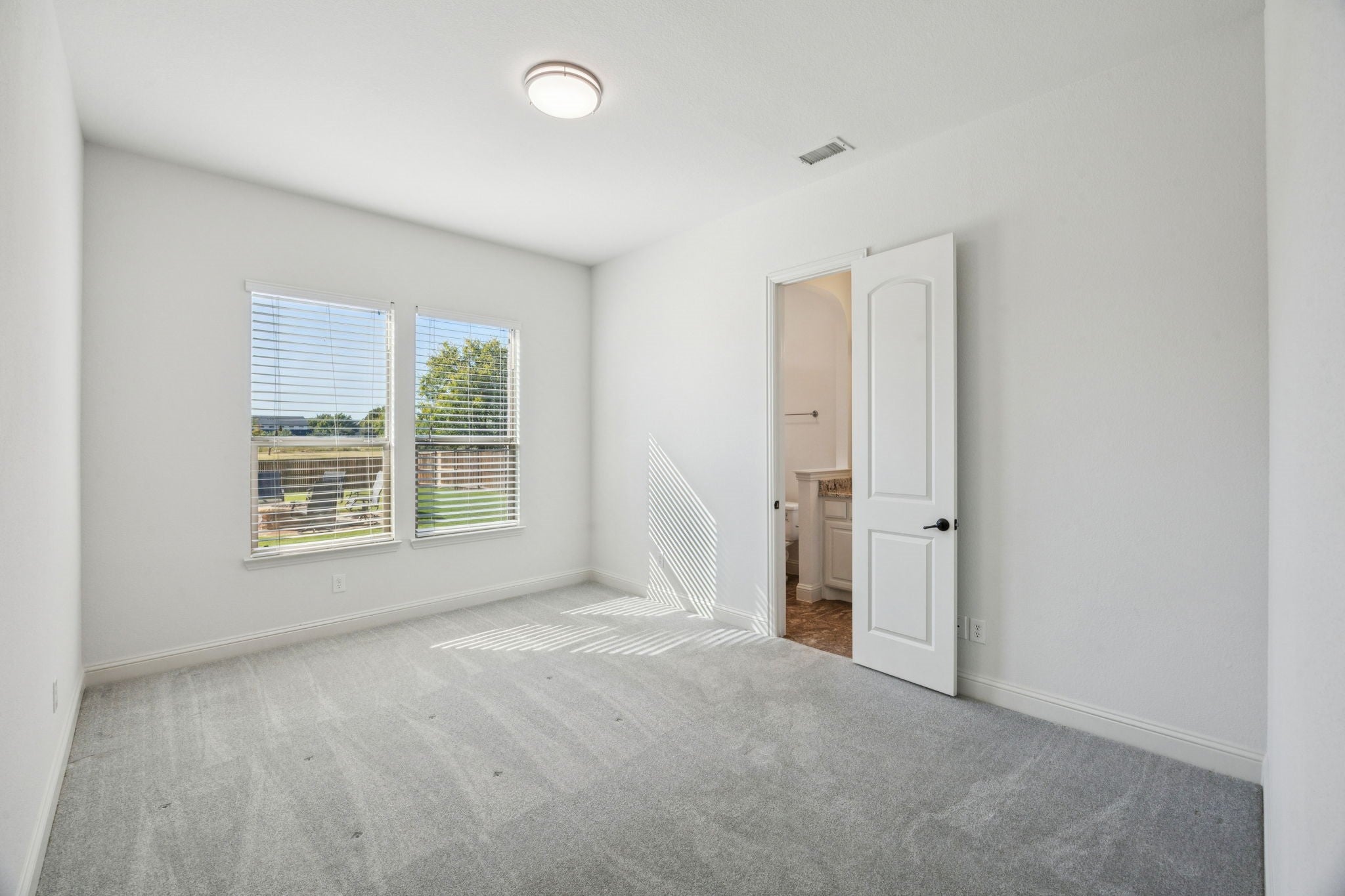 Colleyville, Texas, 76034, United States, 5 Bedrooms Bedrooms, ,5 BathroomsBathrooms,Residential,For Sale,1981317