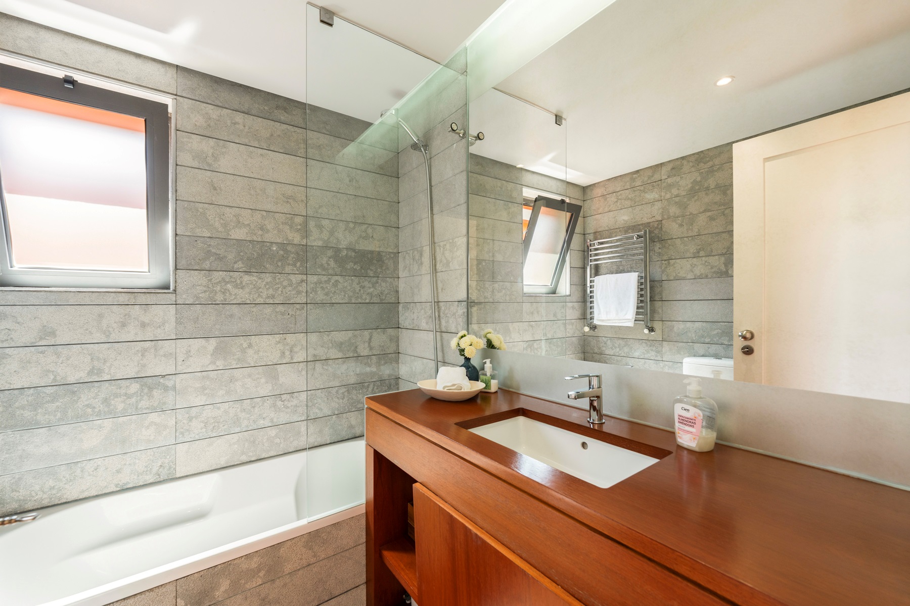  House, 4 bedrooms, for Sale - 物件實景