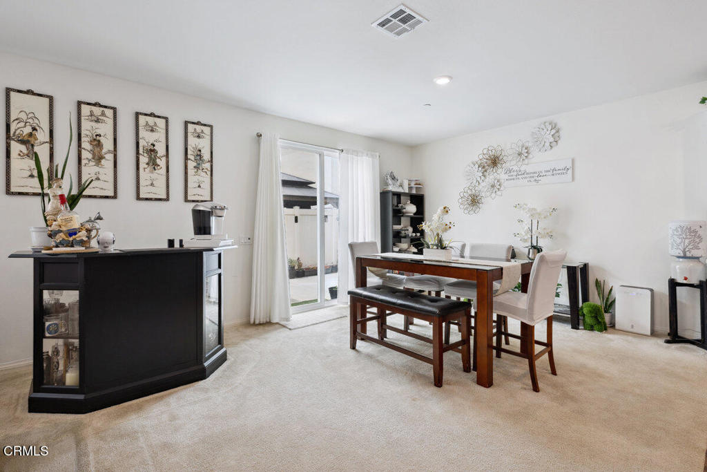 Santa Paula, California, 93060, United States, 3 Bedrooms Bedrooms, ,3 BathroomsBathrooms,Residential,For Sale,1938195