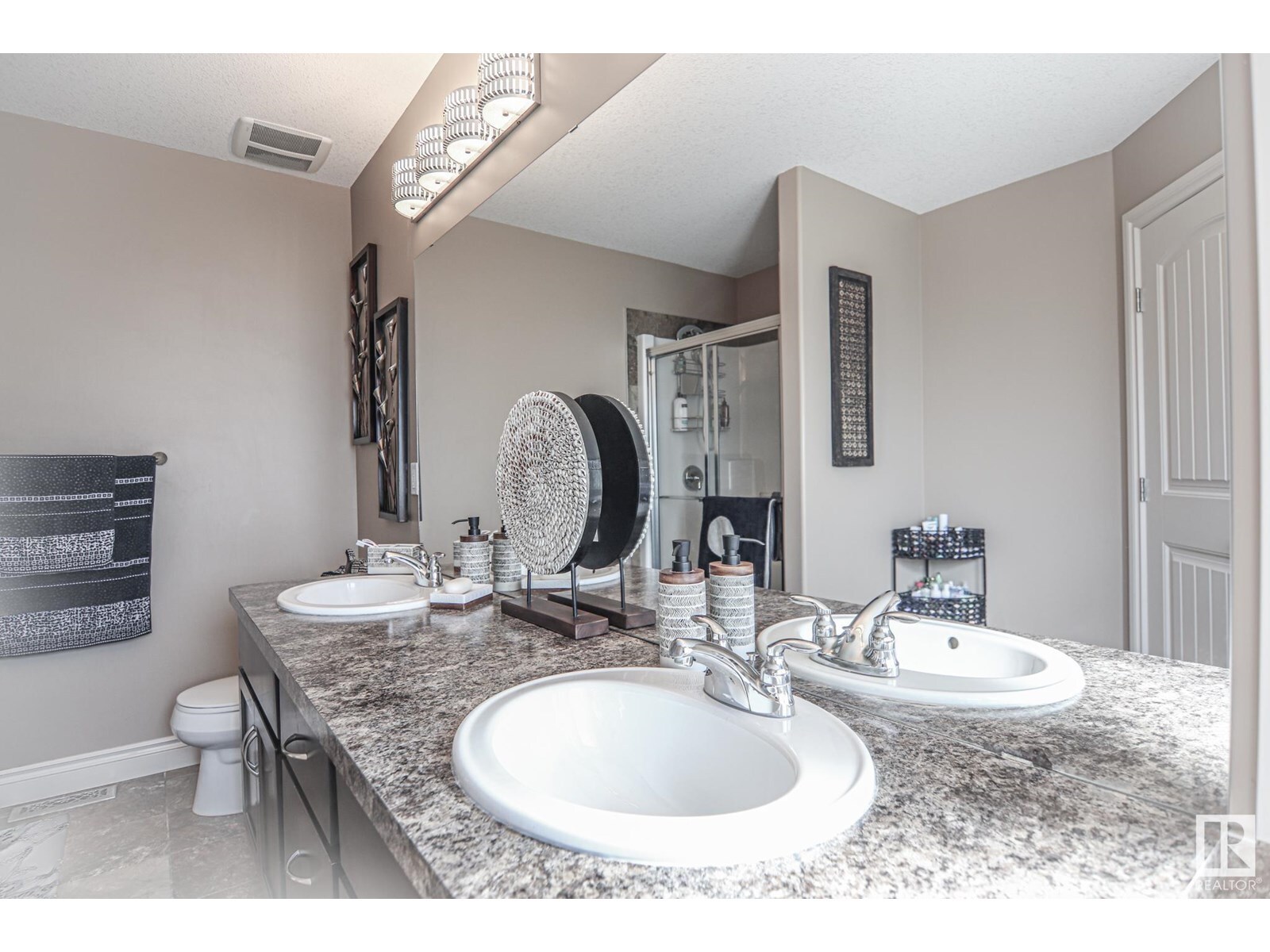 EDMONTON, Alberta, T5T 6L3, CA, 3 Bedrooms Bedrooms, ,2 BathroomsBathrooms,Residential,For Sale,1907674