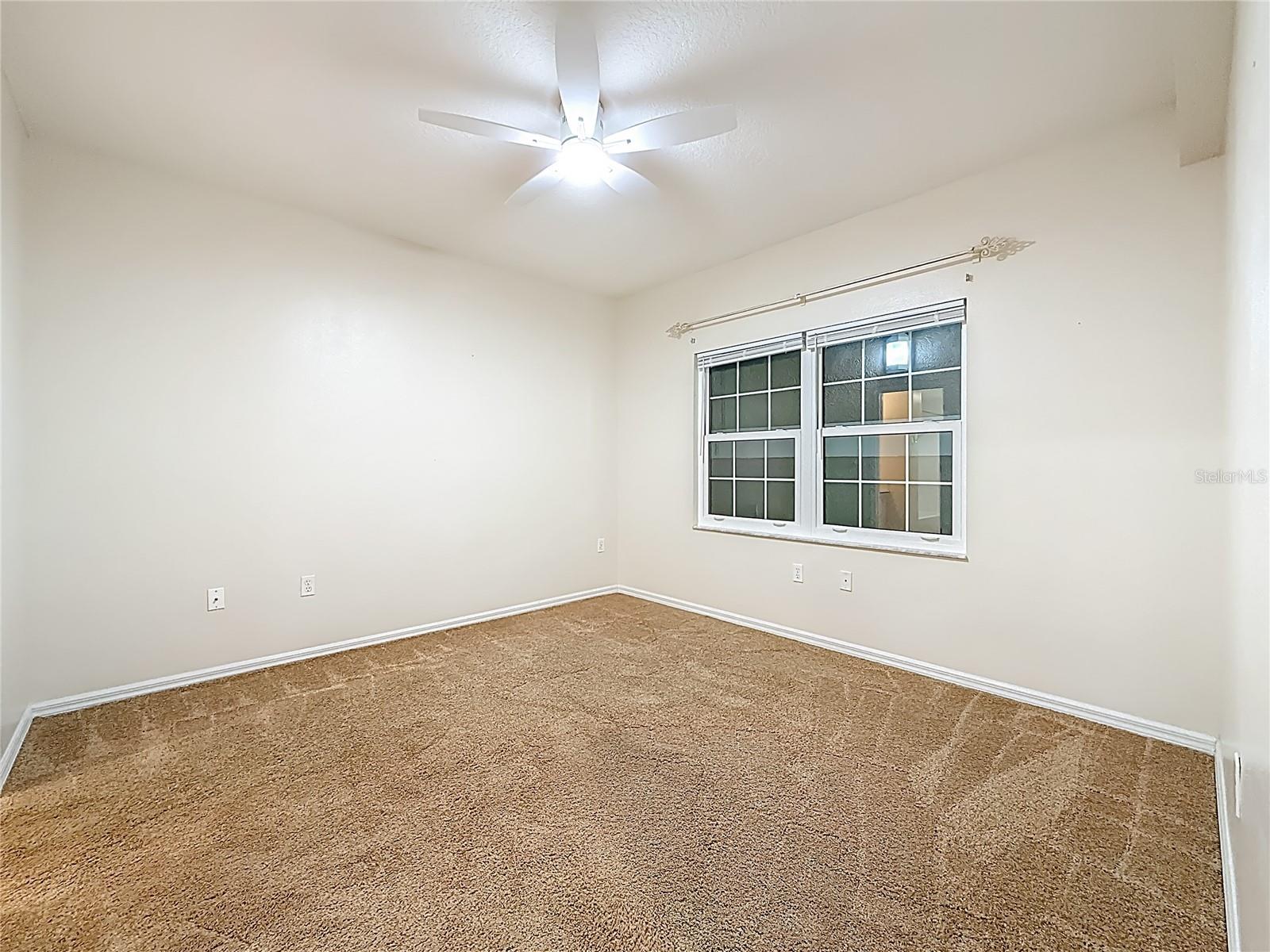 Madeira Beach, Florida, 33708, United States, 2 Bedrooms Bedrooms, ,2 BathroomsBathrooms,Residential,For Sale,1985682