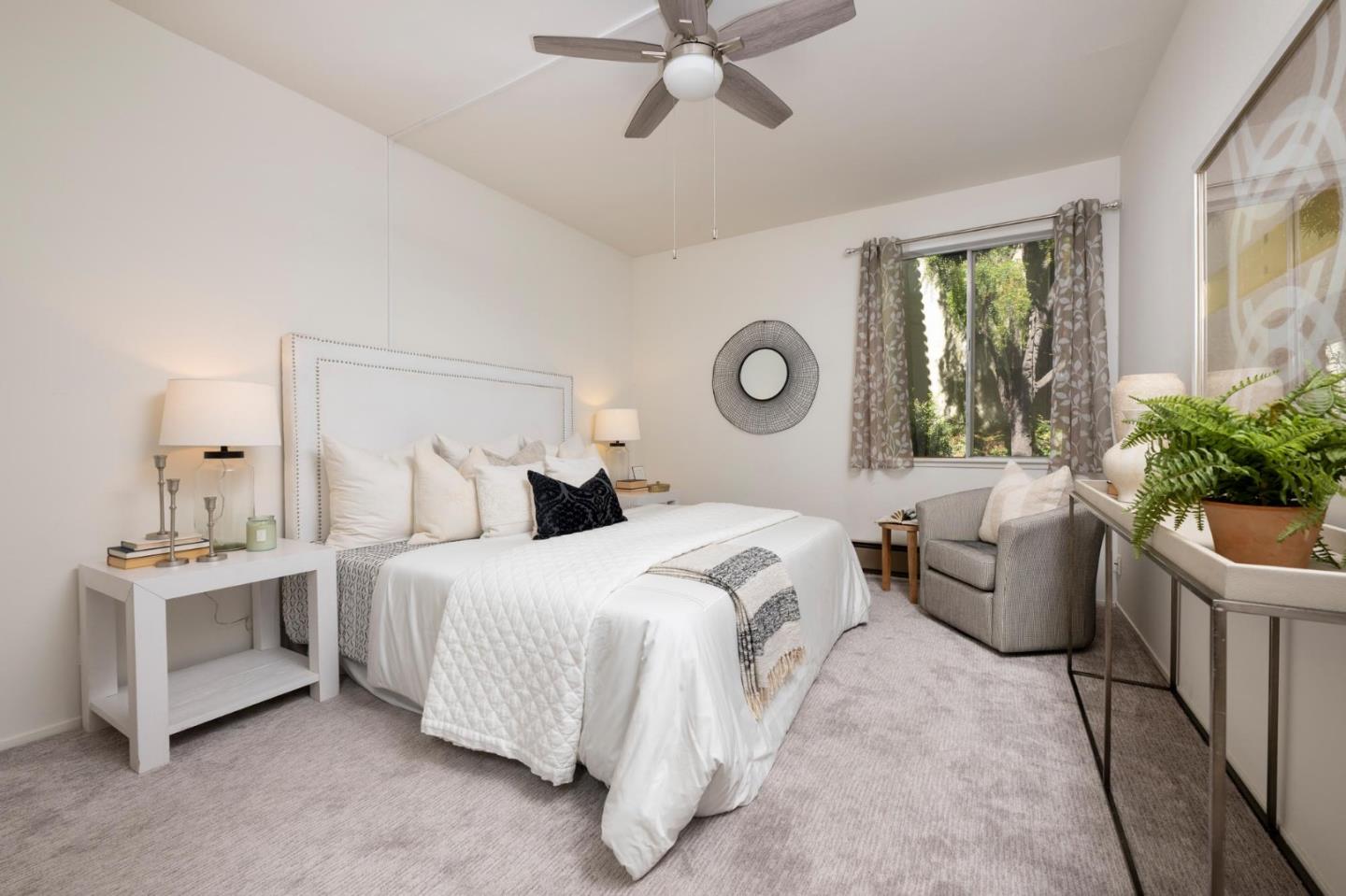San Mateo, California, 94403, United States, 1 Bedroom Bedrooms, ,1 BathroomBathrooms,Residential,For Sale,1903625