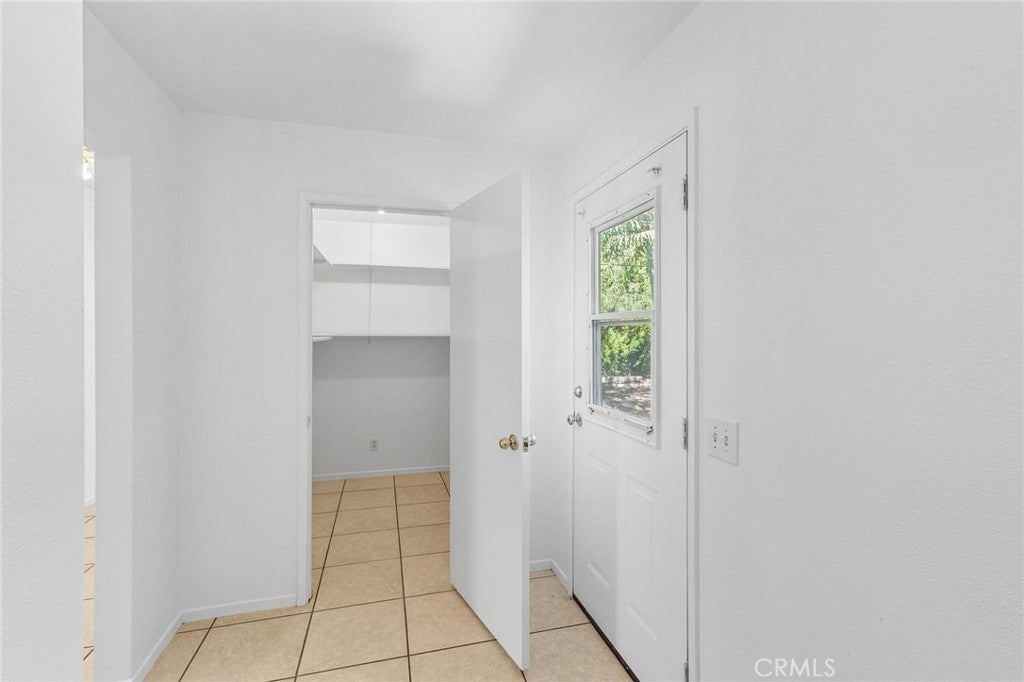 Cherry Valley, California, 92223, United States, 7 Bedrooms Bedrooms, ,5 BathroomsBathrooms,Residential,For Sale,1980789