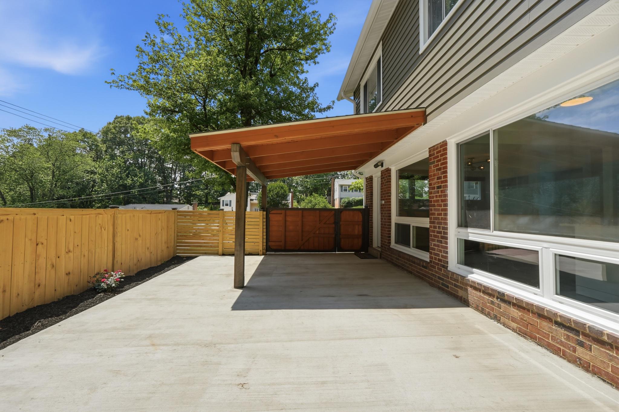  5617 Hershey Lane, Alexandria, VA, 22312 - 物件實景