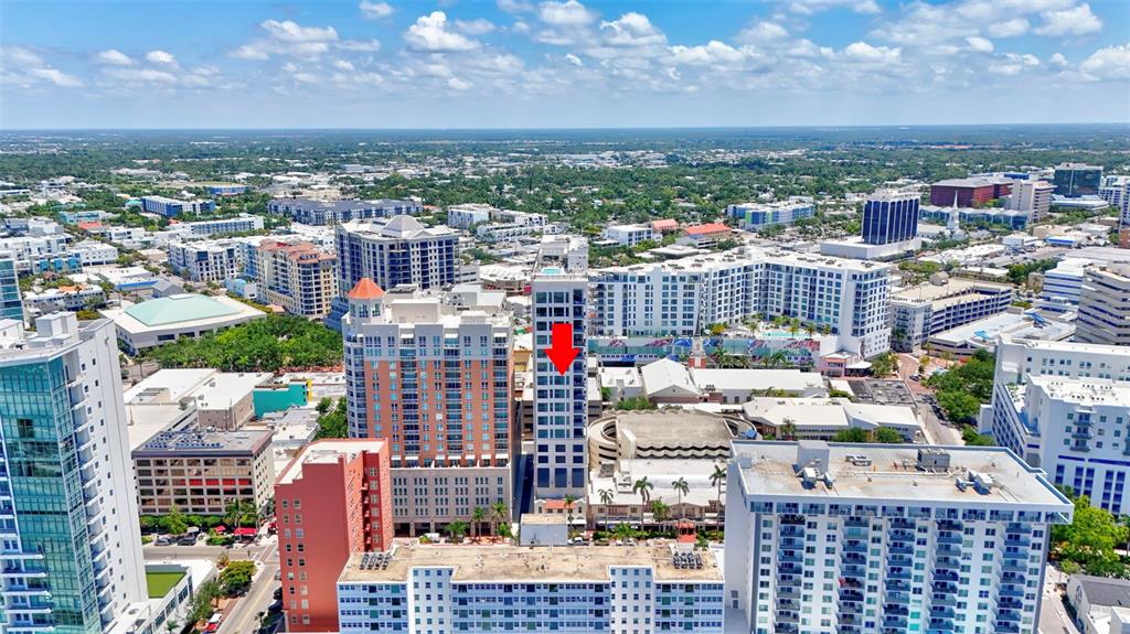 Sarasota, Florida, 34236, United States, 3 Bedrooms Bedrooms, ,4 BathroomsBathrooms,Residential,For Sale,1828539