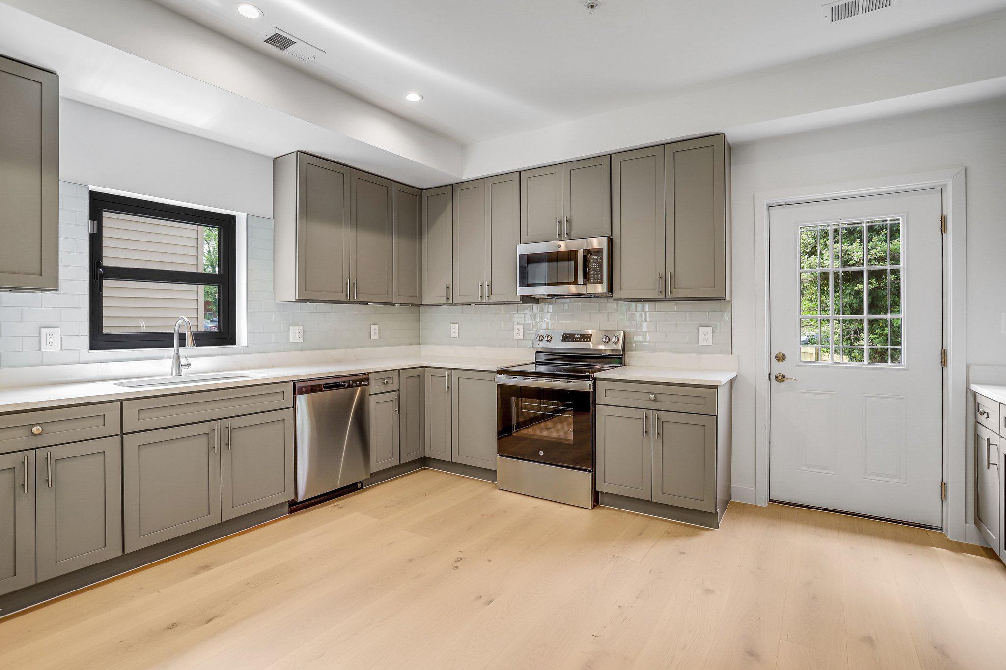  1202 Eastern Avenue NE, Washington, DC, 20019 - 物件實景