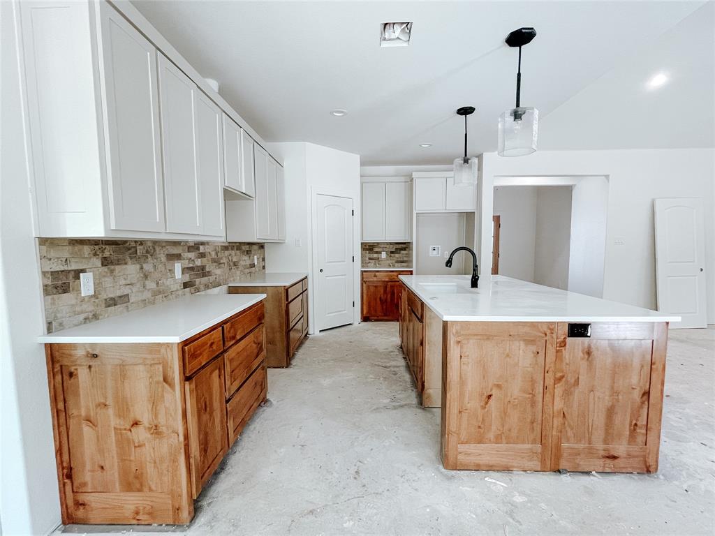 Millsap, Texas, 76066, United States, 4 Bedrooms Bedrooms, ,3 BathroomsBathrooms,Residential,For Sale,1980823