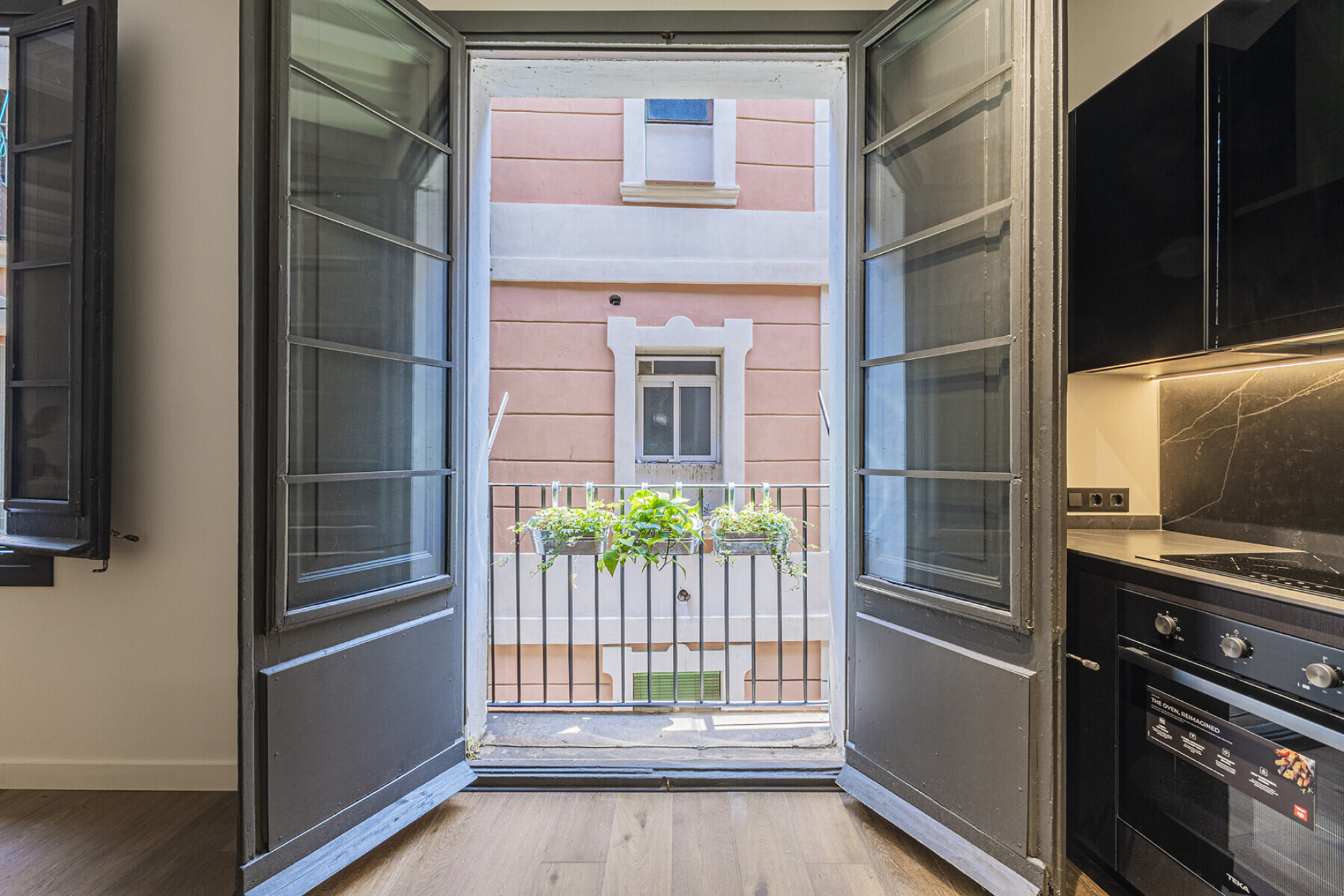  Elegant, renovated home near Santa Maria del Mar - 物件實景