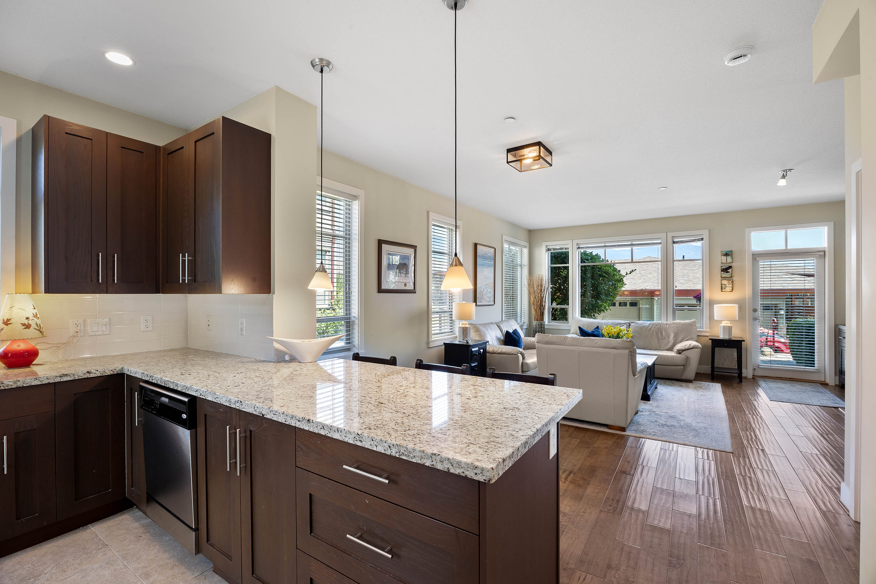  Glorious Townhouse in Tobiano - 物件實景