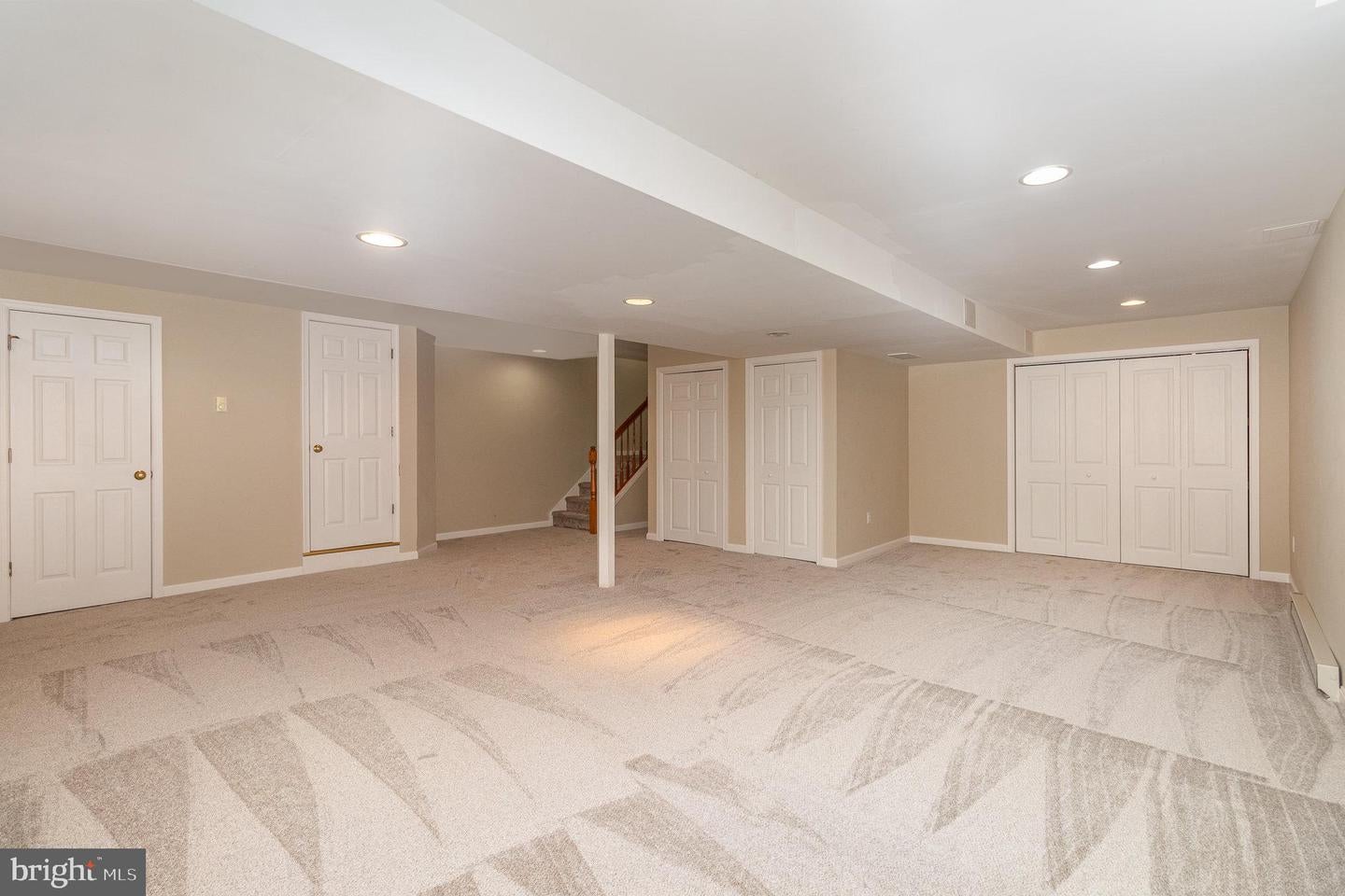 HUMMELSTOWN, Pennsylvania, 17036, United States, 4 Bedrooms Bedrooms, ,3 BathroomsBathrooms,Residential,For Sale,1974344