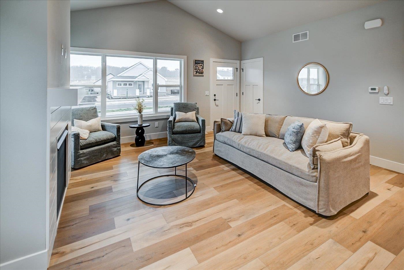 Madison, Wisconsin, 53711, United States, 3 Bedrooms Bedrooms, ,3 BathroomsBathrooms,Residential,For Sale,1995552