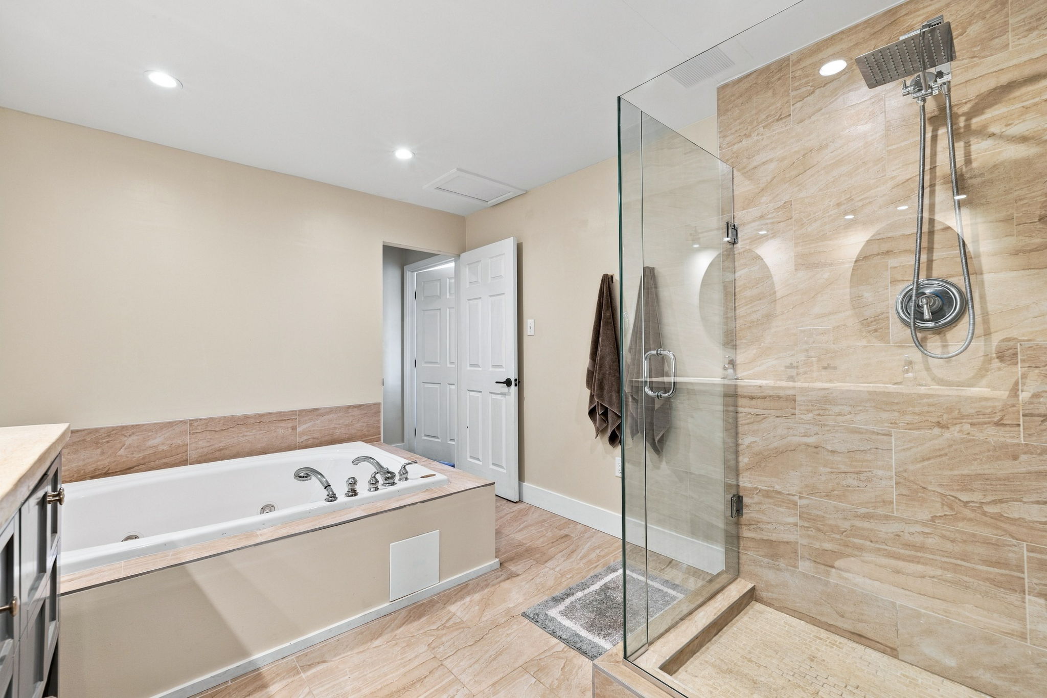  736 Darlington Street, Carnegie, PA 15106 - 物件實景