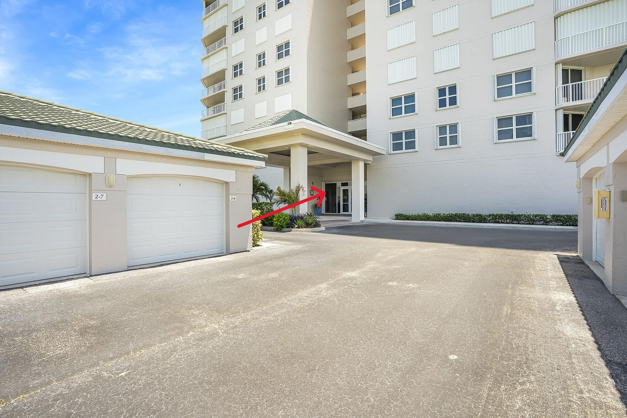 Hutchinson Island, Florida, 34949, United States, 3 Bedrooms Bedrooms, ,2 BathroomsBathrooms,Residential,For Sale,1959425