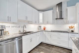 Davie, Florida, 33325, United States, 3 Bedrooms Bedrooms, ,2 BathroomsBathrooms,Residential,For Sale,2049200