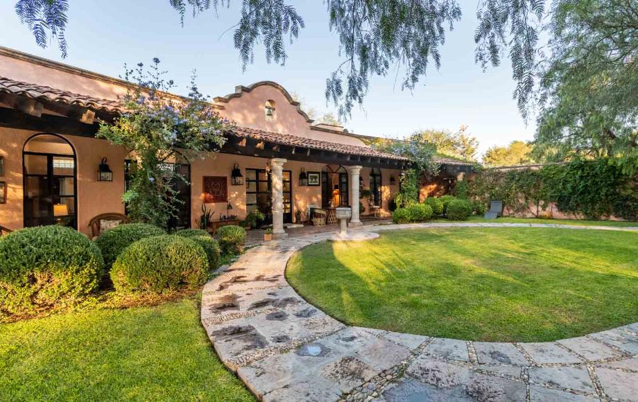 San Miguel de Allende, Guanajuato, 37893, Mexico, 5 Bedrooms Bedrooms, ,5 BathroomsBathrooms,Residential,For Sale,1991635