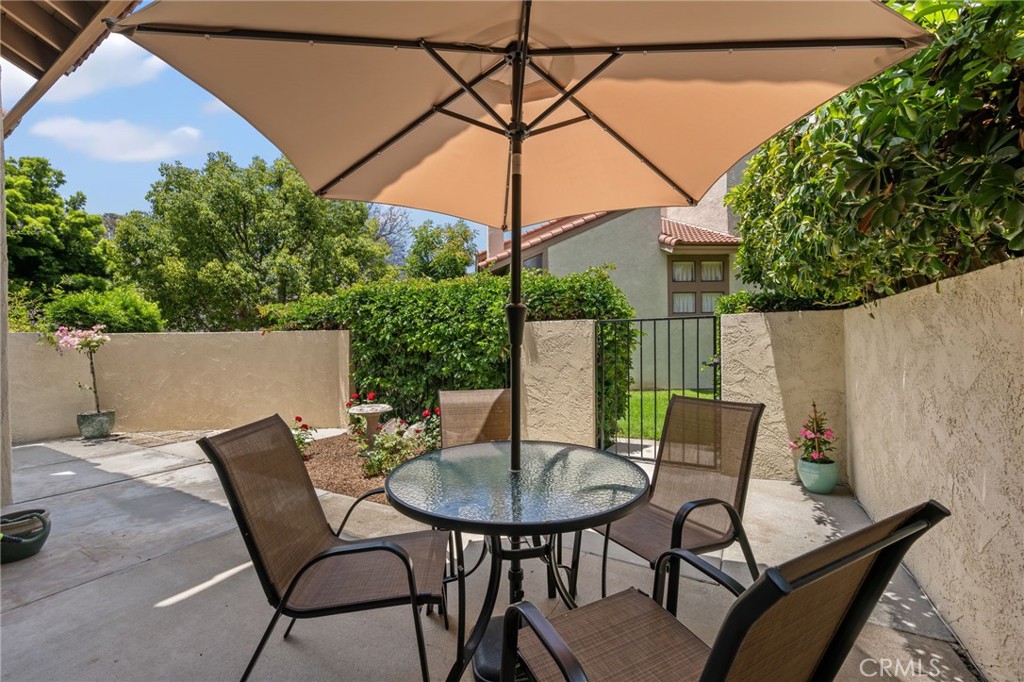 Huntington Beach, California, 92646, United States, 4 Bedrooms Bedrooms, ,3 BathroomsBathrooms,Residential,For Sale,1912576